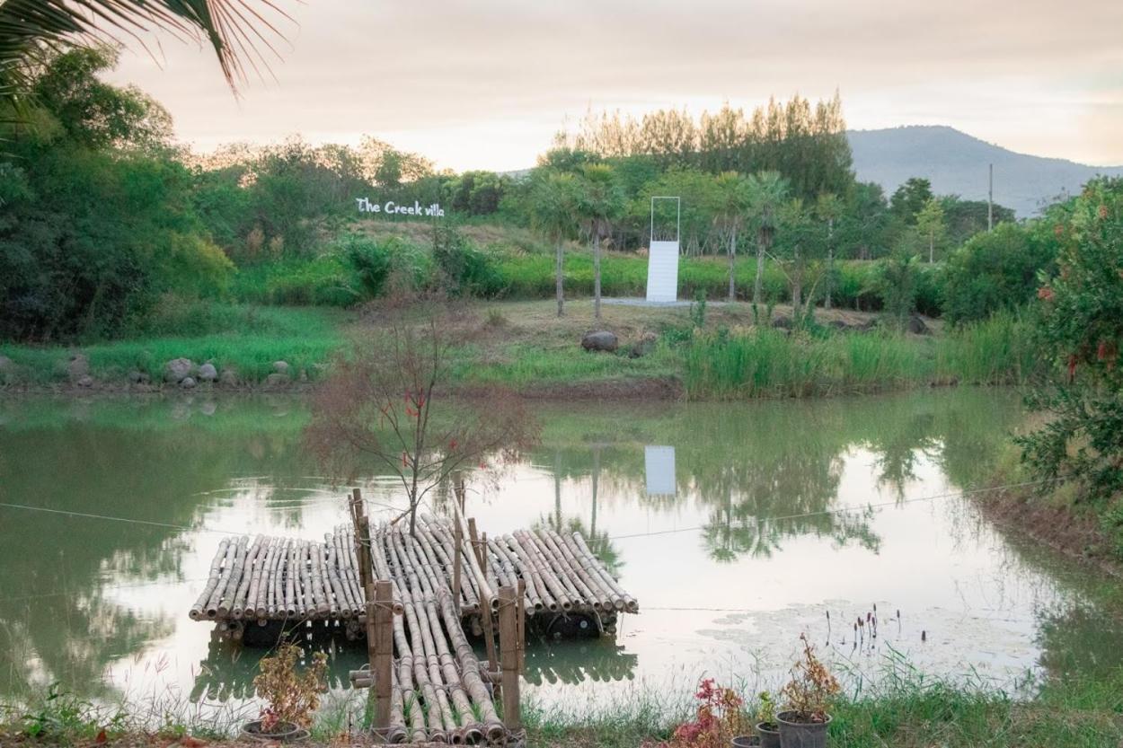 The Creek Villa Loei Bagian luar foto