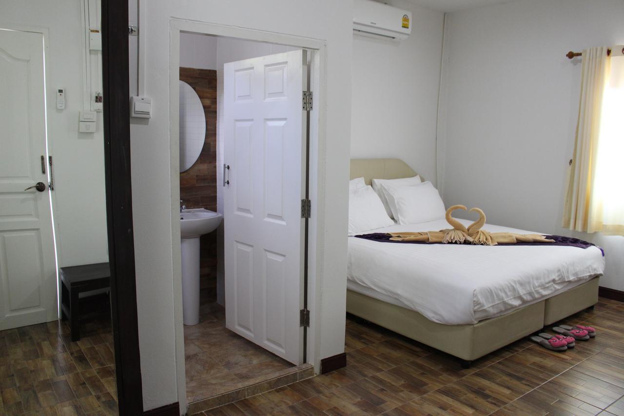 The Creek Villa Loei Bagian luar foto